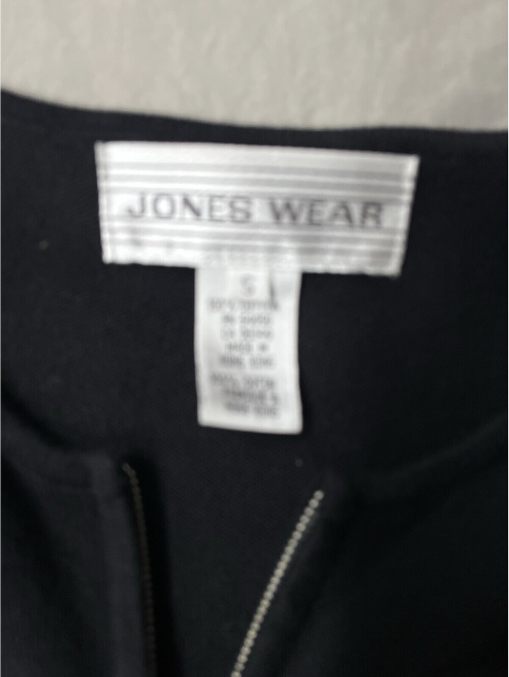 Vintage Jones Wear Zip Up Sweater Size Small - Picture 2 of 6